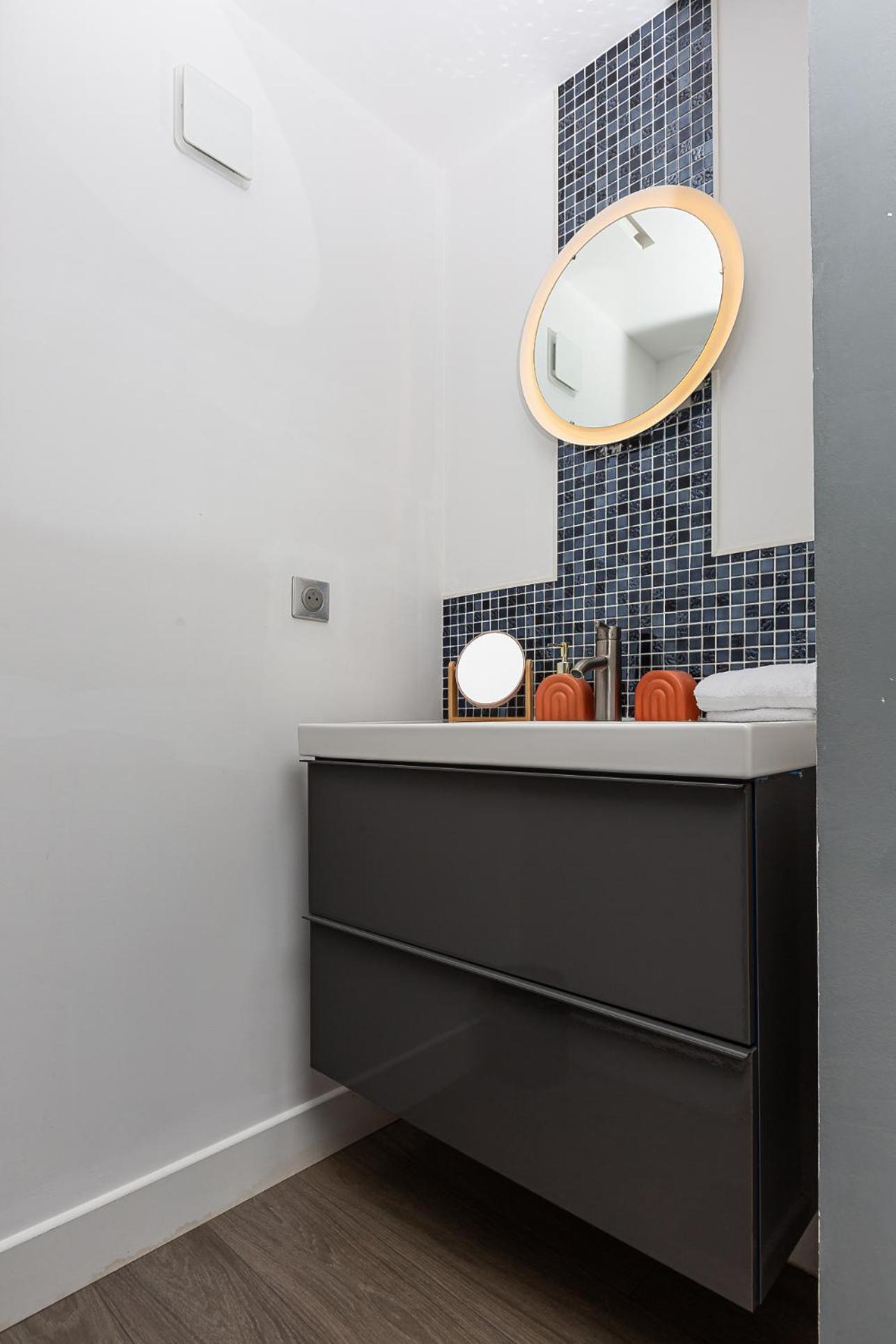 Gites Spa Strasbourg - Studio Romantique, Jacuzzi, Sauna, Terrasse Privee Furdenheim エクステリア 写真