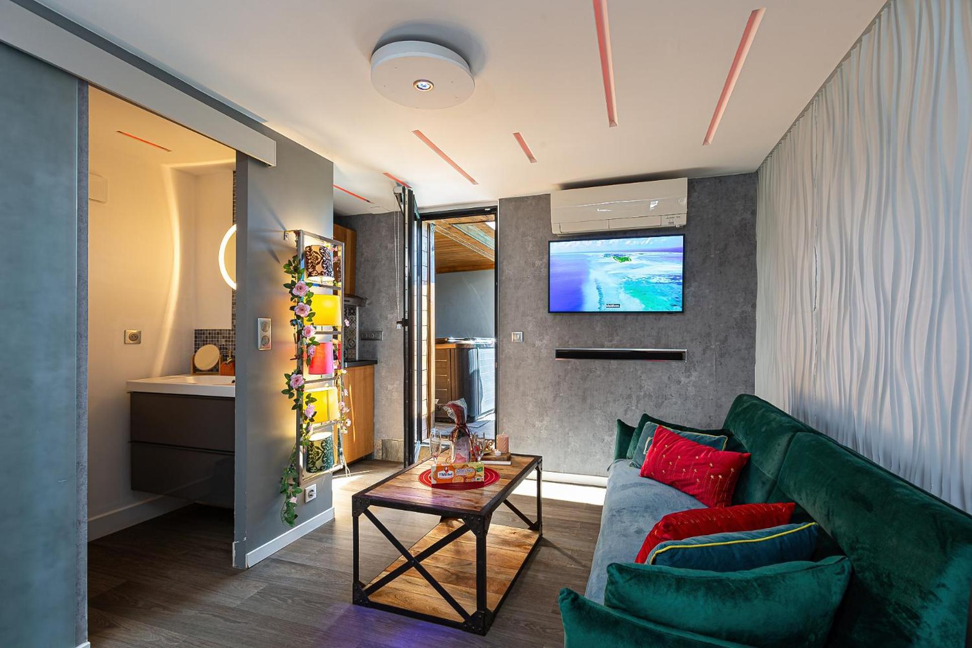 Gites Spa Strasbourg - Studio Romantique, Jacuzzi, Sauna, Terrasse Privee Furdenheim エクステリア 写真